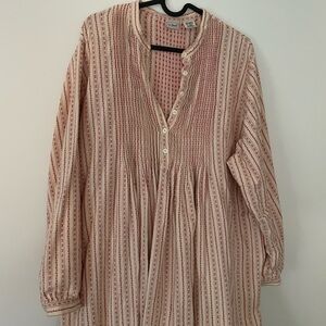 LL Bean Women’s Sz L Flannel Pintuck Dobby Nightgown